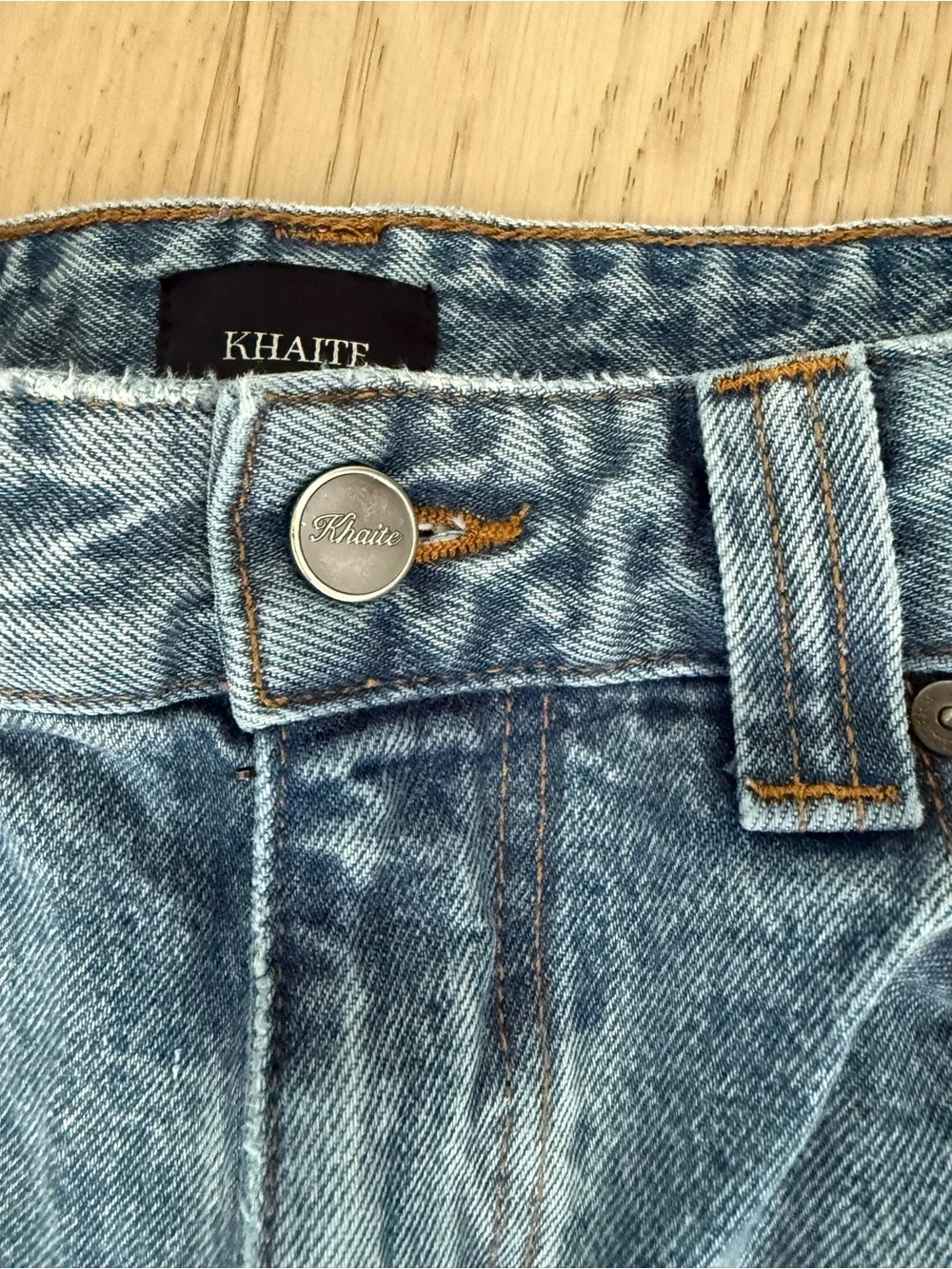 KHAITE High-Rise Straight Leg Jeans in Light Blue Wash - Picture 6 of 12